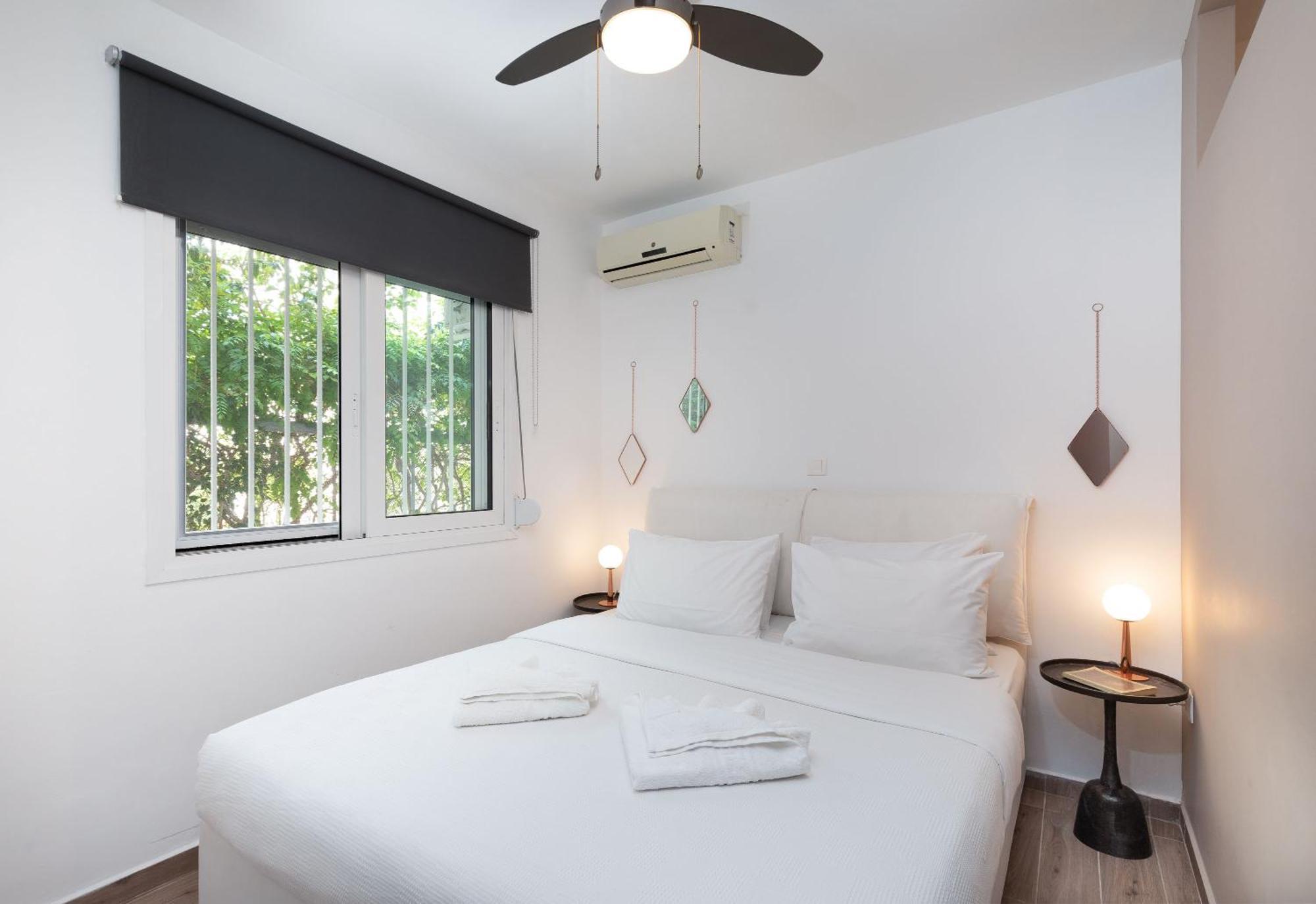 Mystique 2 Bd Aparment By Blupine Διαμέρισμα Αθήνα Εξωτερικό φωτογραφία